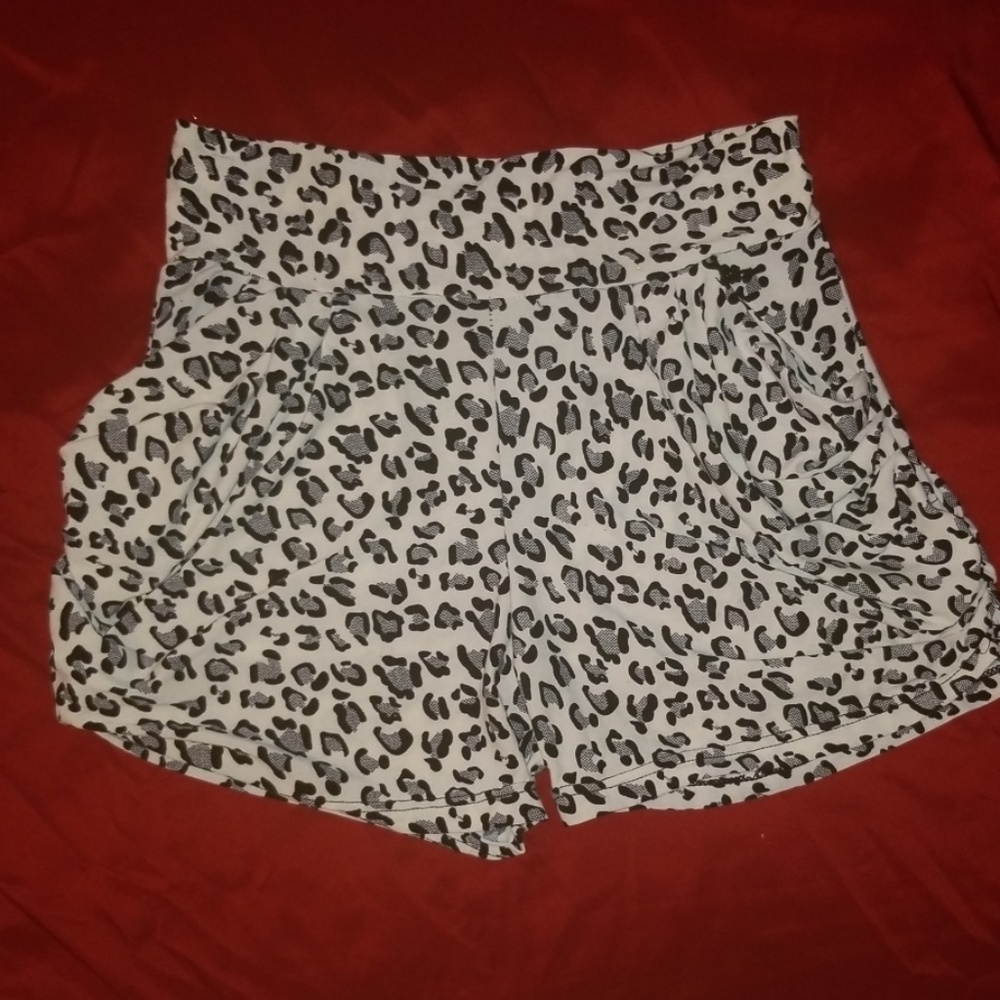 Leopard Shorts
